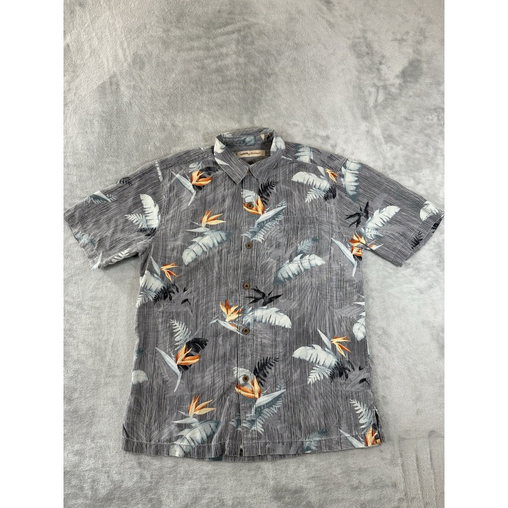 Tommy Bahama Shirt Men's Small Grey Hawaiian Floral Silk Button Up Short Sleeve